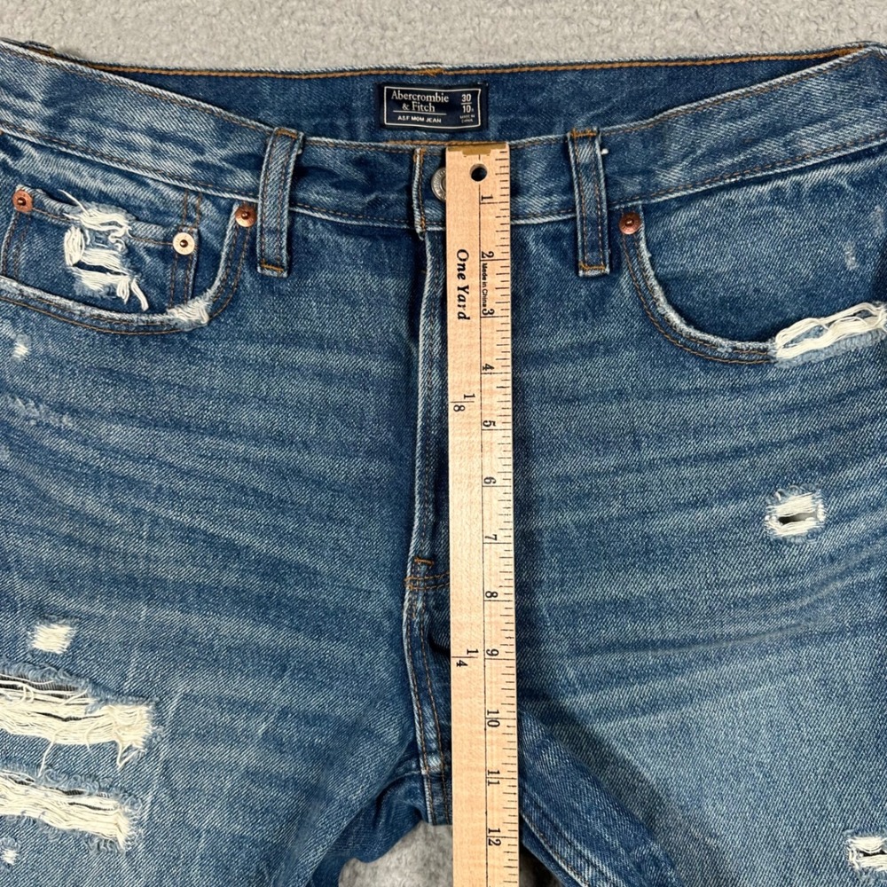 Abercrombie & Fitch A&F High Rise Mom Jean 30 10R Distressed Ripped‎ Medium Wash - Picture 4 of 9
